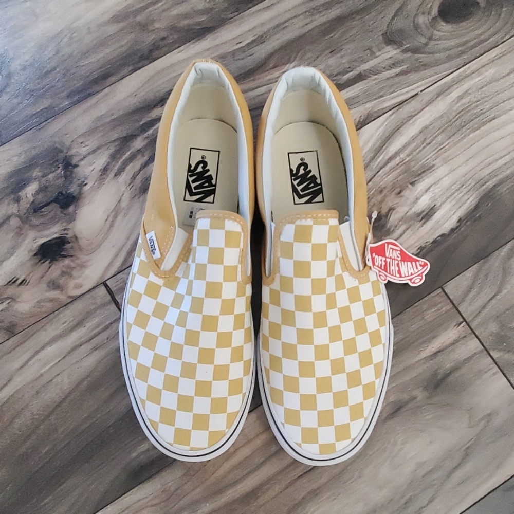 Brand new pair of vans